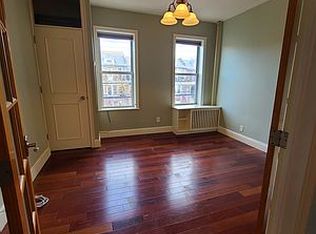 44-06 25th Ave #2W, Astoria, NY 11103