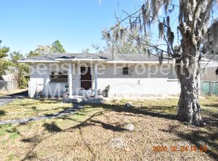 5028 16th St, Zephyrhills, FL 33542