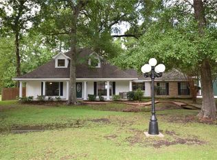 1480 Pin Oak Dr, Lake charles, LA 70611