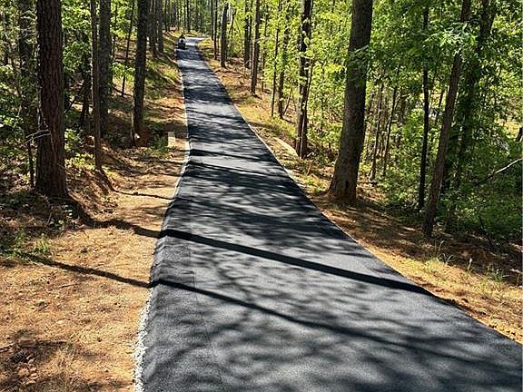 4th image of 5567 Tyree Rd