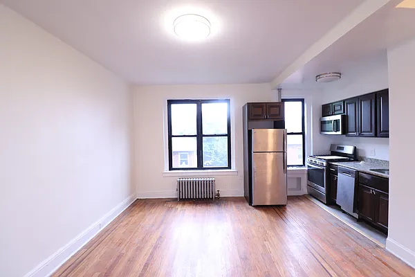 Rented by A&E Real Estate Management | media 2