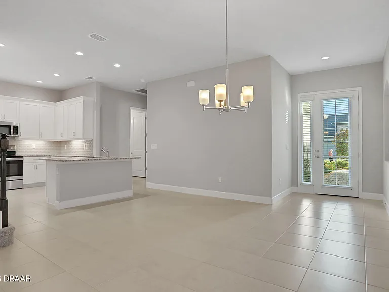 78 Longridge Ln — Photo 5