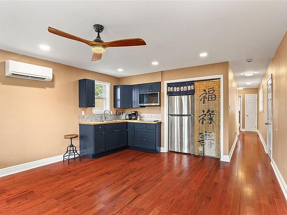 3rd image of 1213-15 Alvar St