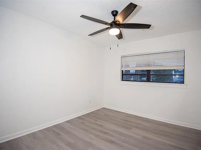 6440 Greylynne St — Photo 27