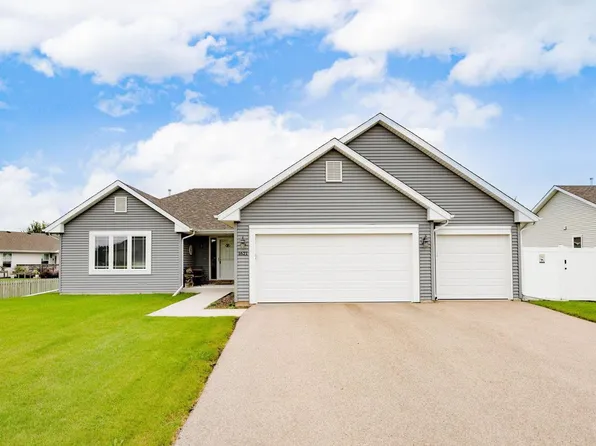 1621 Hawks Pass, Beloit, WI 53511