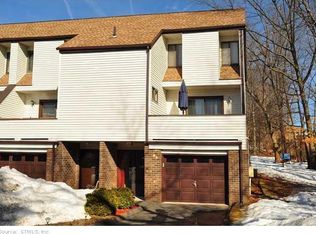 6 Queen Ter #J, Southington, CT 06489