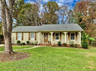 6060 Acadian Woods Dr, Charlotte, NC 28227