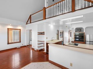 3004 S 10th St, Milwaukee, WI 53215