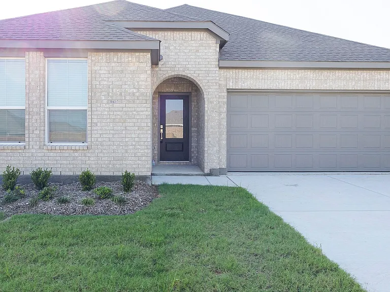2220 Pommel Ln — Photo 36