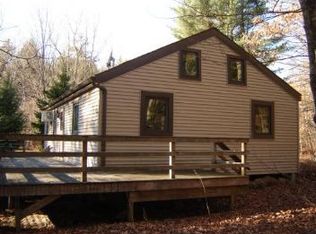 30 River Rd, Huntington, MA 01050