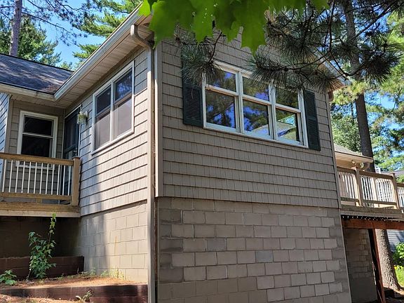 3rd image of 36803 Pine Knolls Cir