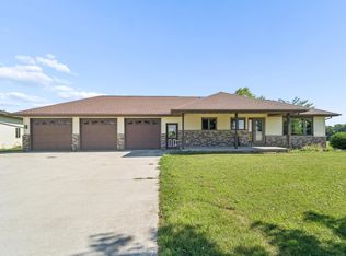 N3200 Minahan Rd, Chilton, WI 53014