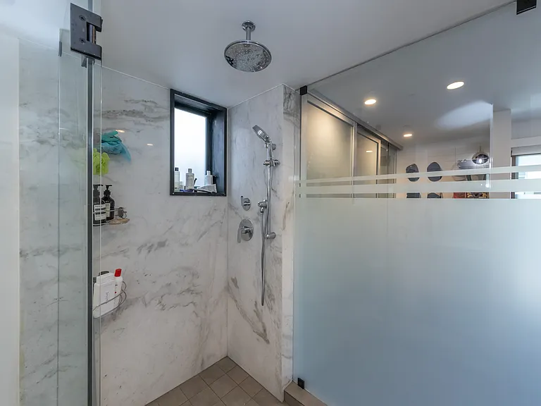2506 S Wilson Ave — Photo 43