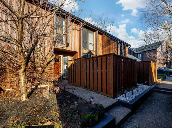 4768 Crazy Horse Ln #7, Westerville, OH 43081