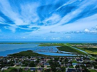 3804 20th St N, Texas City, TX 77590