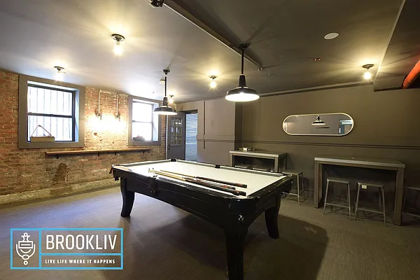 Rented by null | media 89