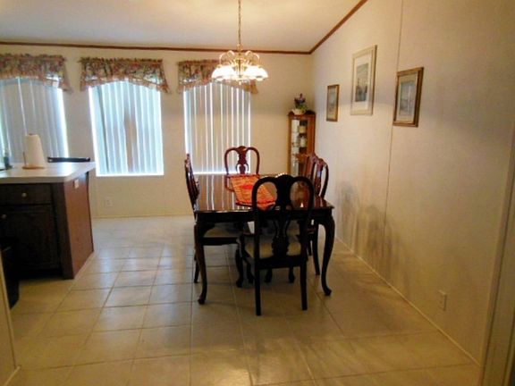 5th image of 1609 Deverly Dr
