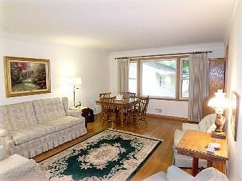 4th image of 538 Park Valley Dr E