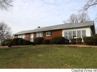 101 Park St, Kincaid, IL 62540