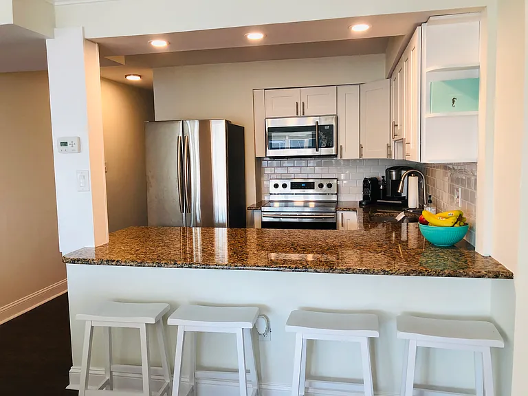 9501 Sunset Dr #15 — Photo 4