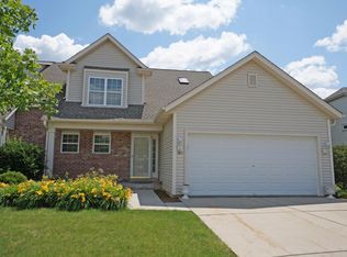 1011 River Place Blvd, Waukesha, WI 53189