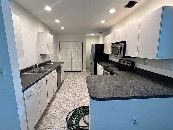 2nd image of 5724 McKinley St