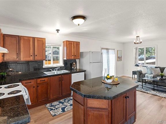 4th image of 45 S Meade St #43