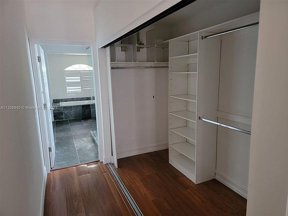 4th image of 4520 NW 93rd Doral Ct