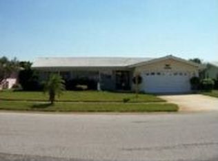 14460 Yacht Club Blvd, Seminole, FL 33776