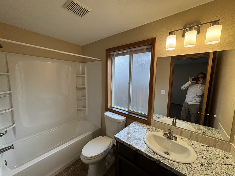 4332 Rodeo Dr NE — Photo 15