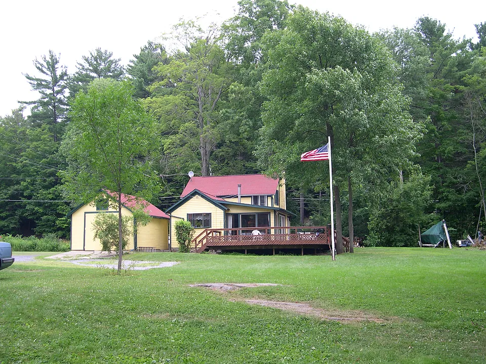 16 Fishing Hole Loop