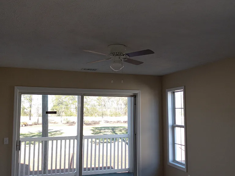589 Blue River Ct #4F — Photo 14