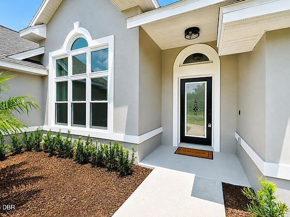 2nd image of 10 Southern Trace Blvd