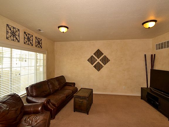 3rd image of 234 E July Ln Unit 60