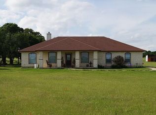 2811 County Road 484, Elgin, TX 78621