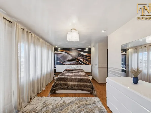 2854 Brighton 4th Street image 7 of 18