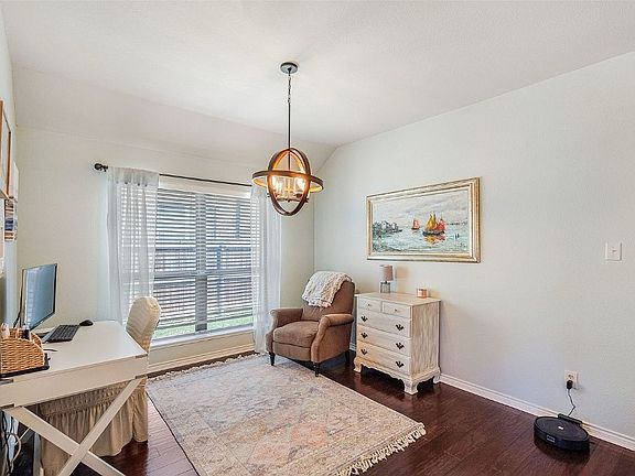 3rd image of 714 Lone Star Ct #4