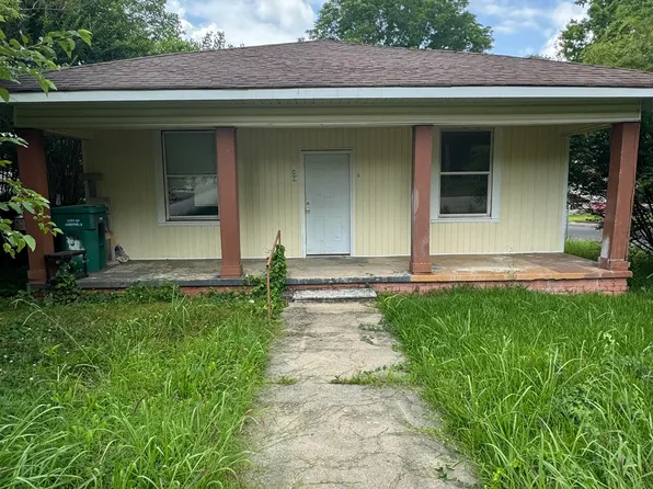 711 Dover Ave, Sheffield, AL 35660