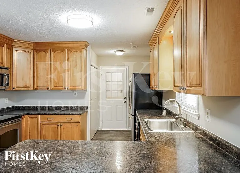 6700 River Hills Dr — Photo 7
