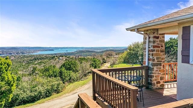 1st image of 8420 Rock Cliff Dr