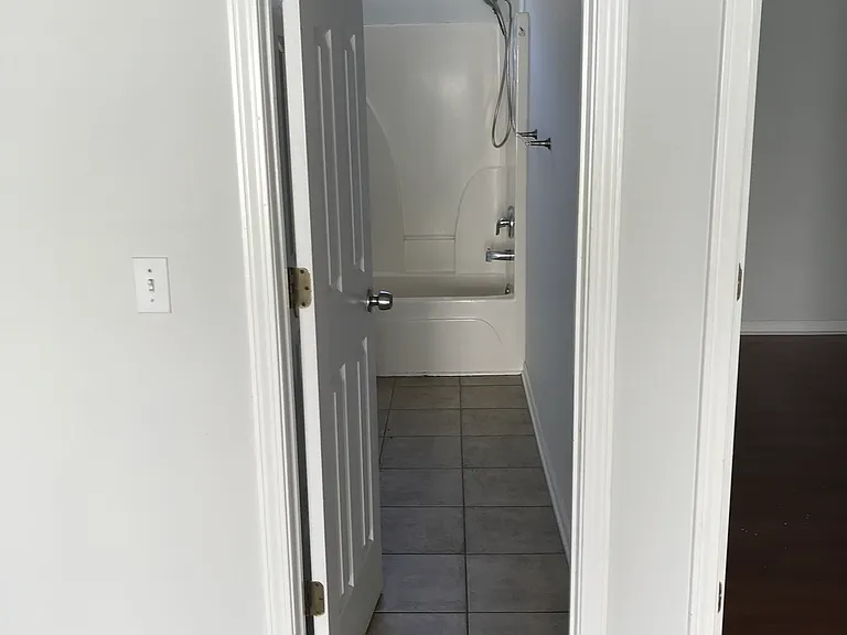 430 Live Oak Walk — Photo 10