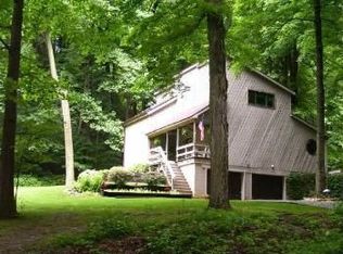 1310 Centerwood Dr, Martinsville, IN 46151