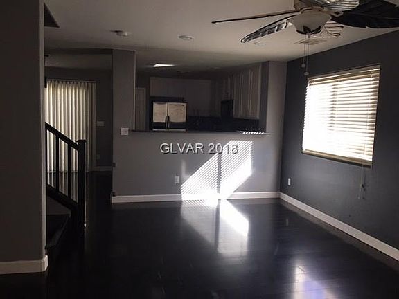 4th image of 8221 New Leaf Ave