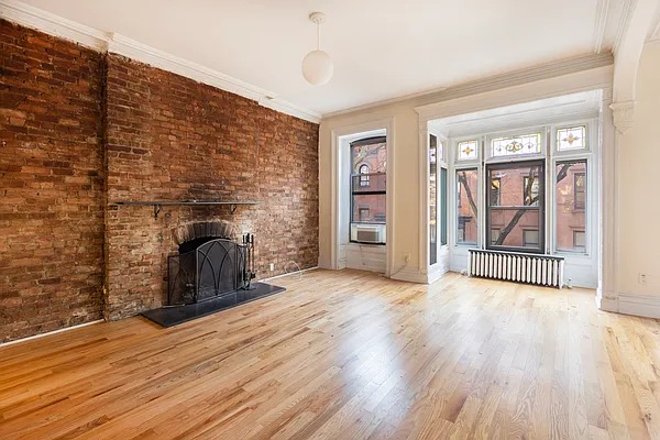 Rented by Compass | media 20