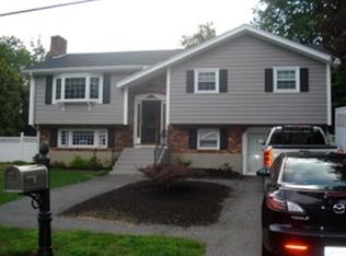 8 Morrow Dr, Woburn, MA 01801