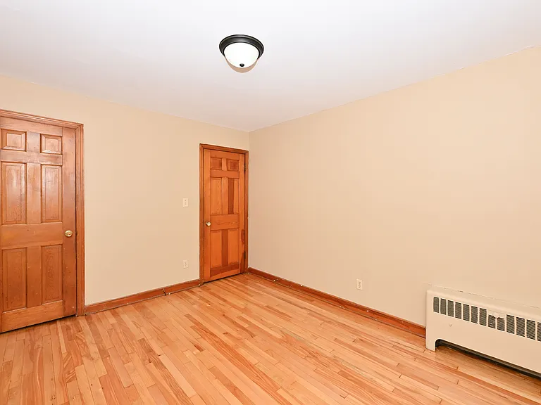6608 W Center St — Photo 15