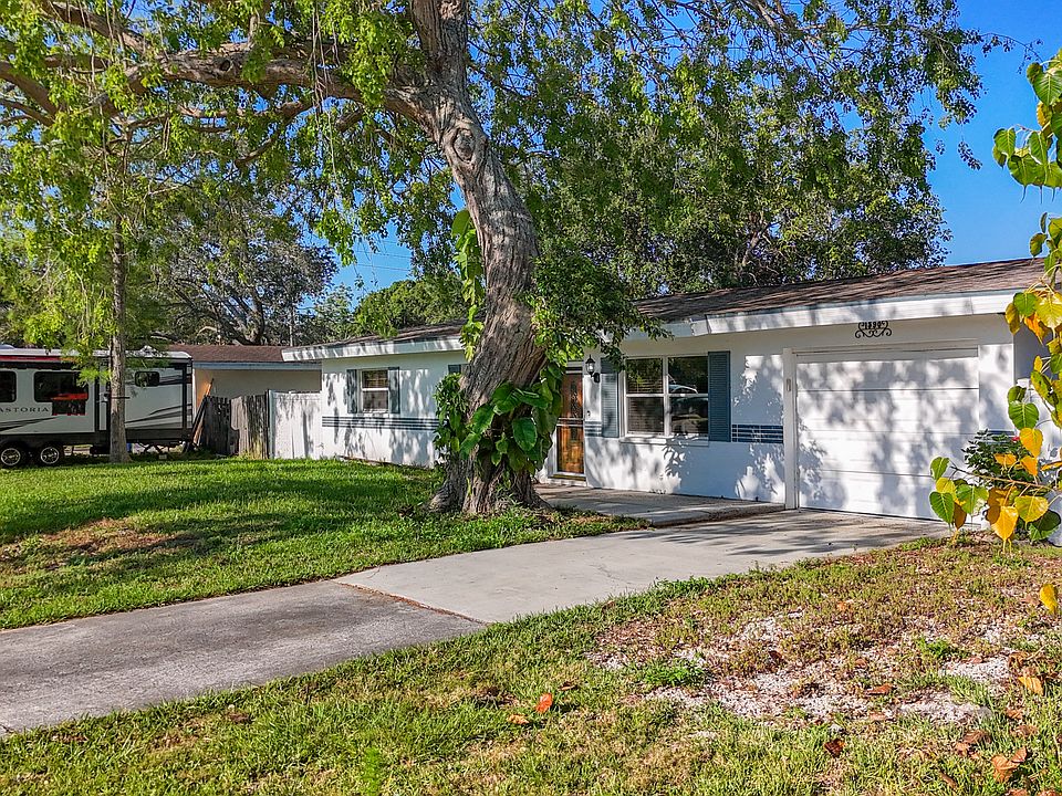 1st image of 1590 Havana Dr