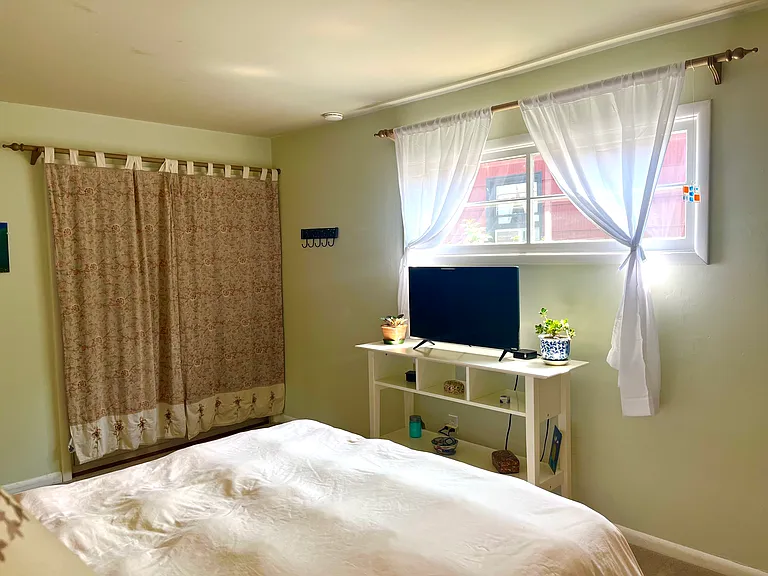 1215 NE 71st Ave — Photo 35