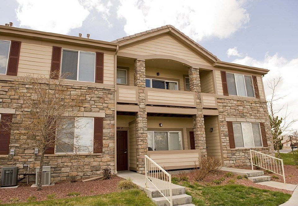 For Sale: 7140 Wenatchee Way, Aurora, CO 80016