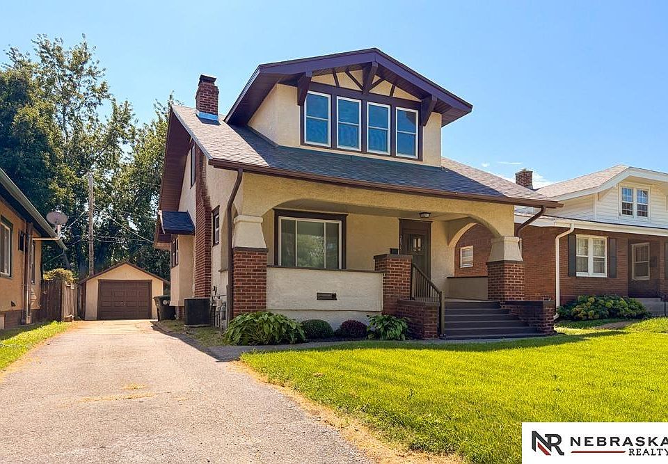 1st image of 2875 Vane St
